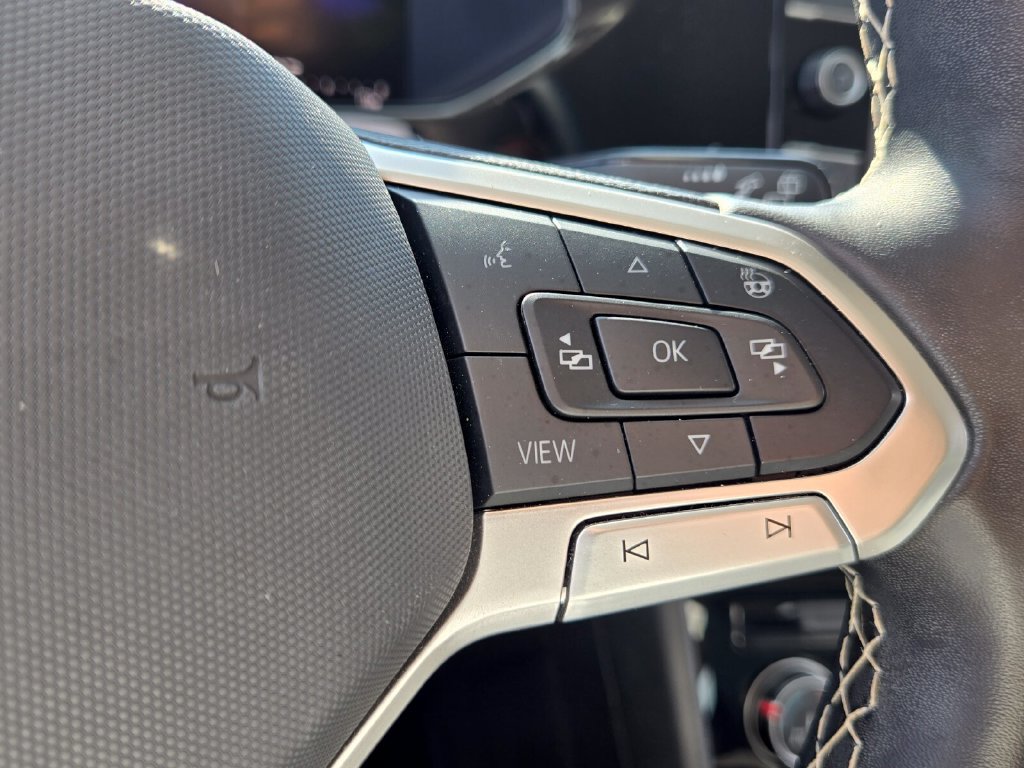 Certified 2024 Volkswagen Taos S FWD image 24