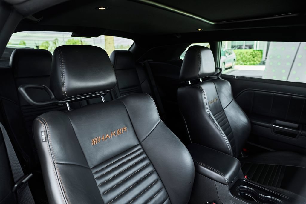 Used 2014 Dodge Challenger R/T RWD image 36