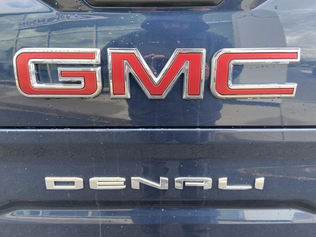 Used 2023 GMC Sierra 1500 Denali image 16