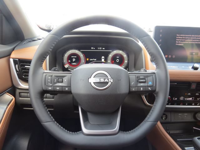Used 2026 Nissan Rogue Platinum w/ Tech Package AWD/4WD image 18