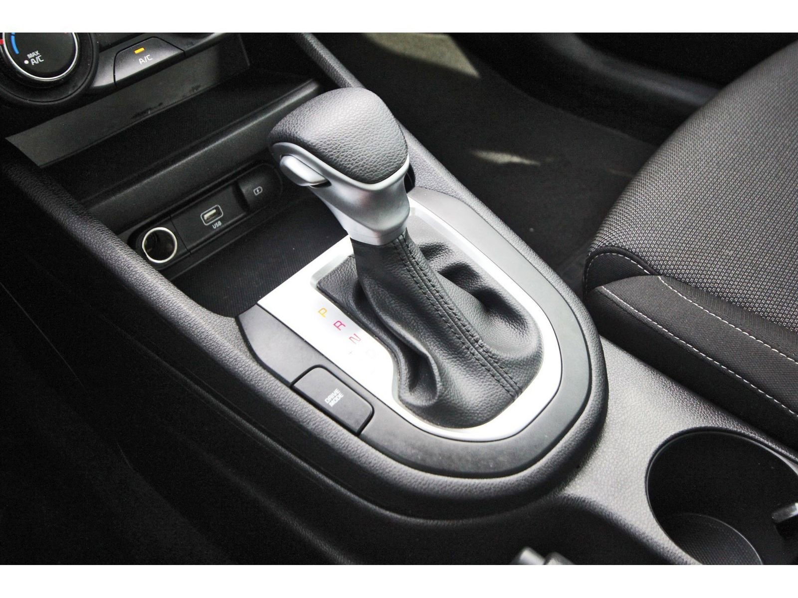 Used 2024 Kia Forte LXS image 28