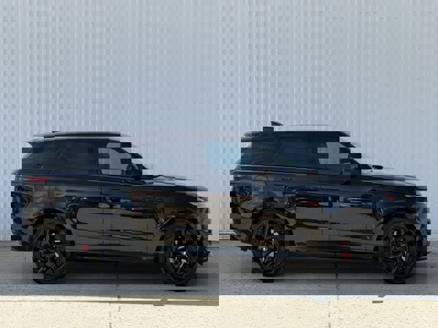 Used 2024 Land Rover Range Rover Sport Dynamic SE AWD/4WD image 3