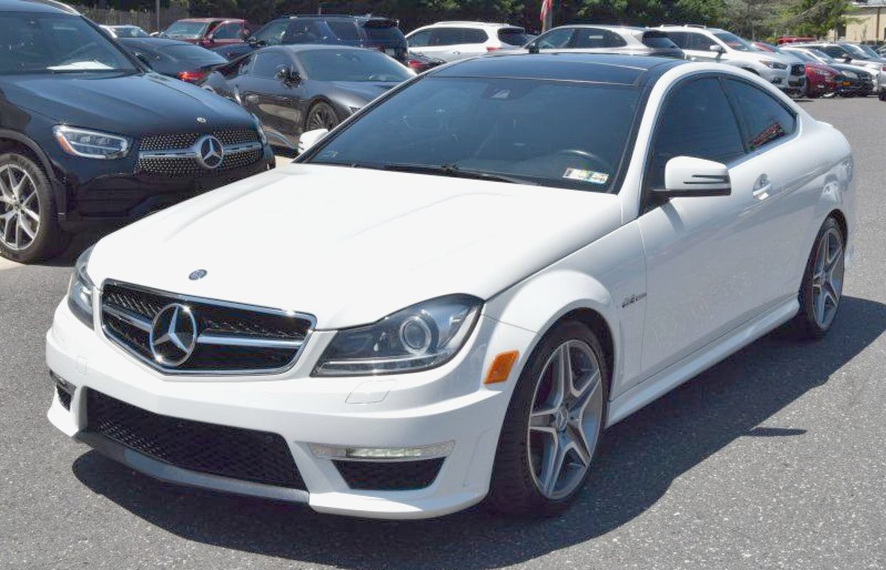 Used 2012 Mercedes-Benz C 63 AMG Coupe image 6