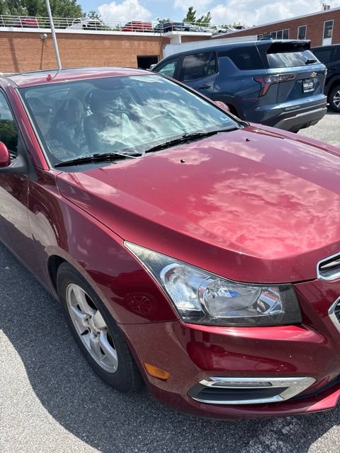 Used 2015 Chevrolet Cruze LT w/ Sun And Sound Package FWD image 5