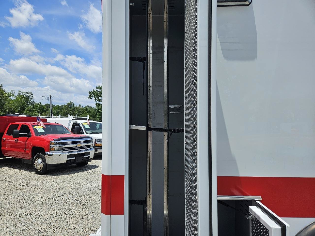 Used 2015 Ford F450 XLT AWD/4WD image 18