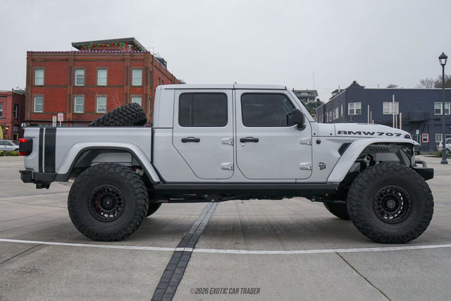 Used 2022 Jeep Gladiator Mojave w/ LED Lighting Group image 9