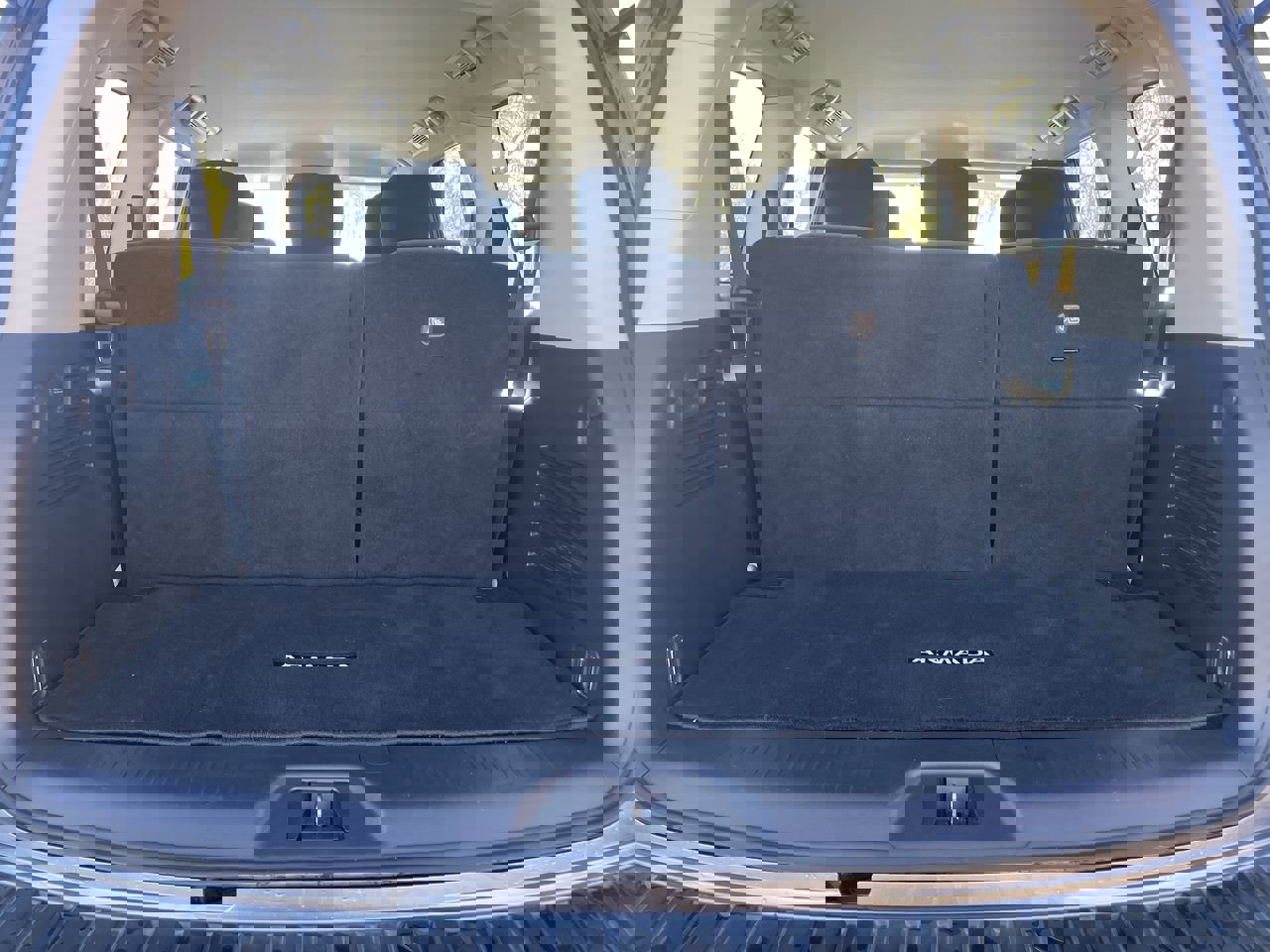 Used 2023 Nissan Armada S image 15