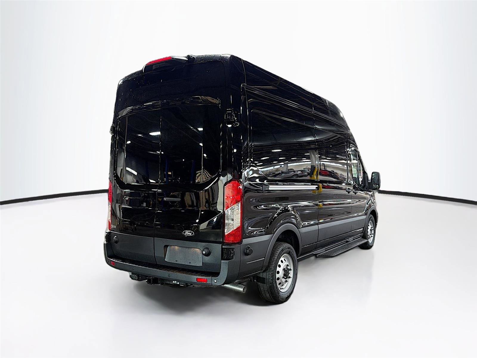 New 2026 Ford Transit 350 148 High Roof AWD image 7