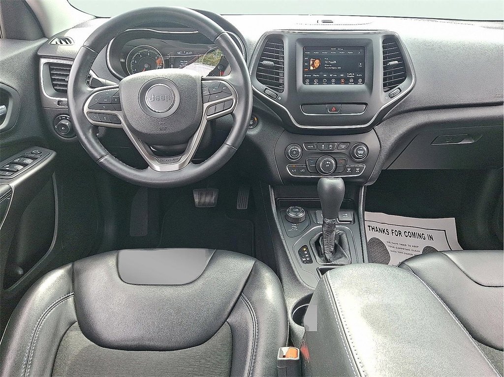 Used 2019 Jeep Cherokee Latitude Plus image 12