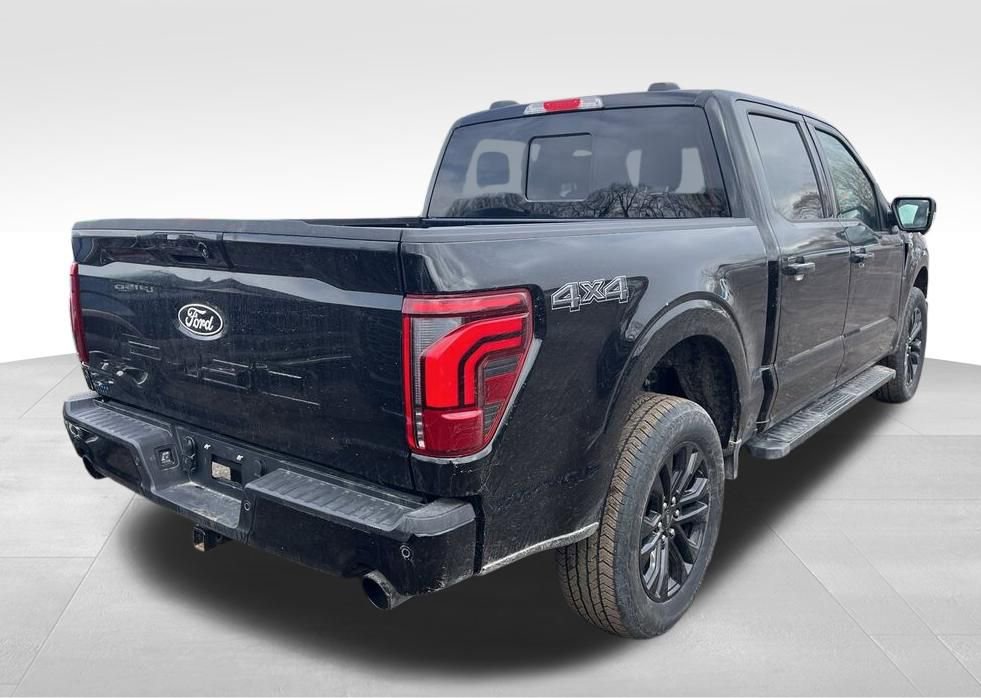 Used 2025 Ford F150 Lariat image 2