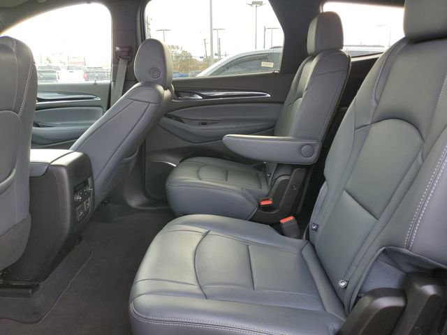Used 2024 Buick Enclave Premium image 24