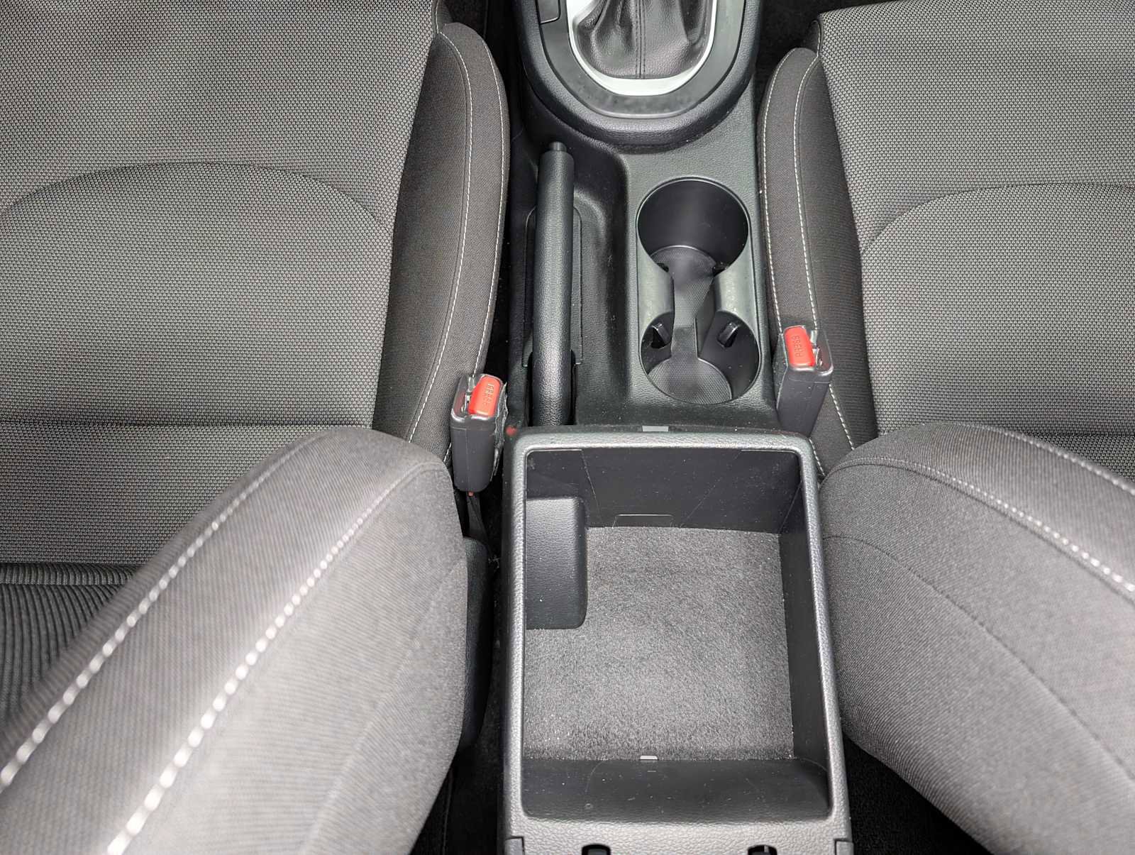 Used 2024 Kia Forte LXS w/ LXS Technology Package image 17