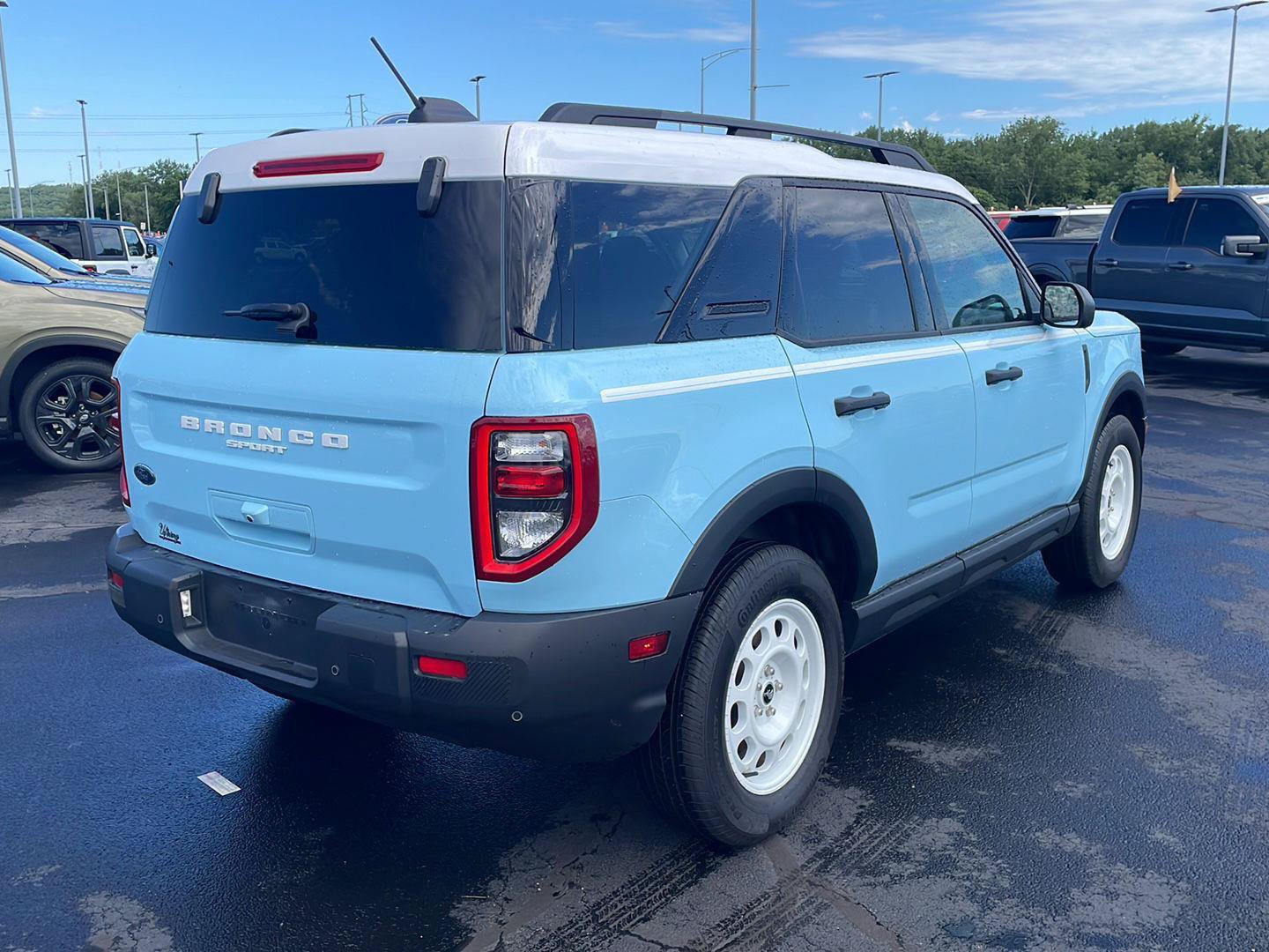 Used 2025 Ford Bronco Sport Heritage w/ Convenience Package AWD/4WD image 5