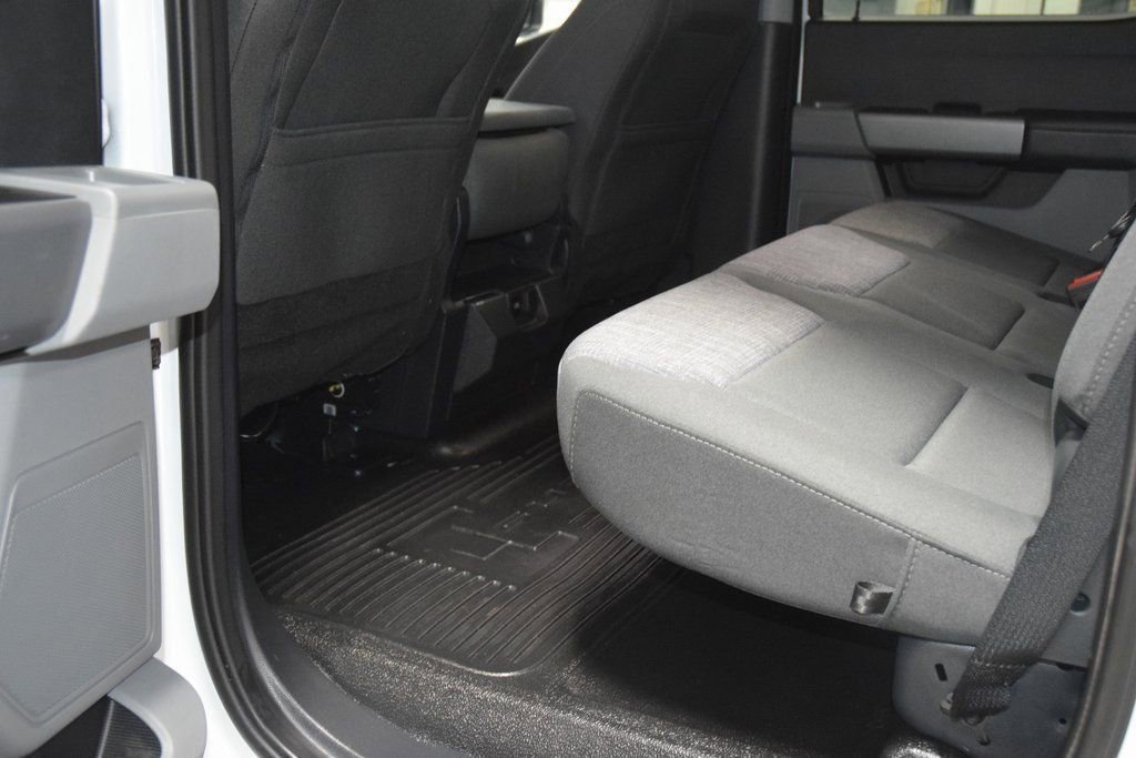 Used 2024 Ford F550 4x4 Crew Cab Super Duty w/ XLT Value Package image 33