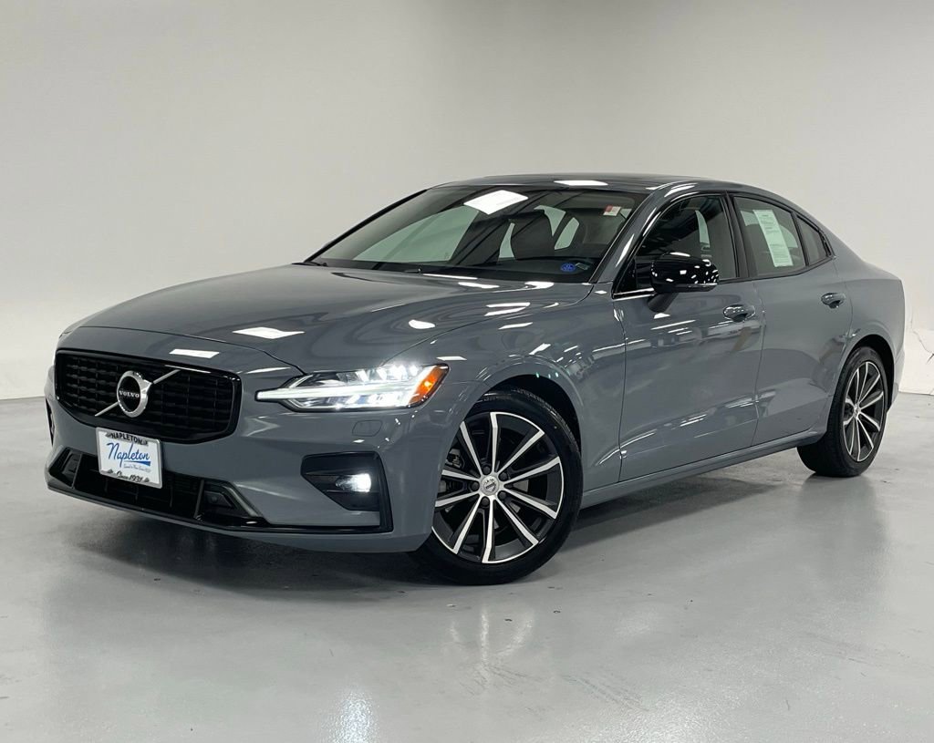 Used 2022 Volvo S60 B5 Momentum w/ Premium Package