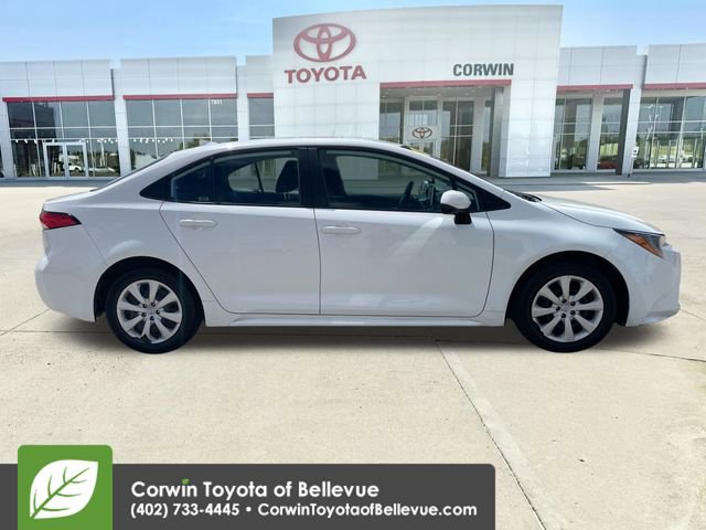 Used 2020 Toyota Corolla LE FWD image 6