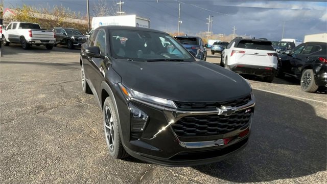 New 2026 Chevrolet Trax RS image 4