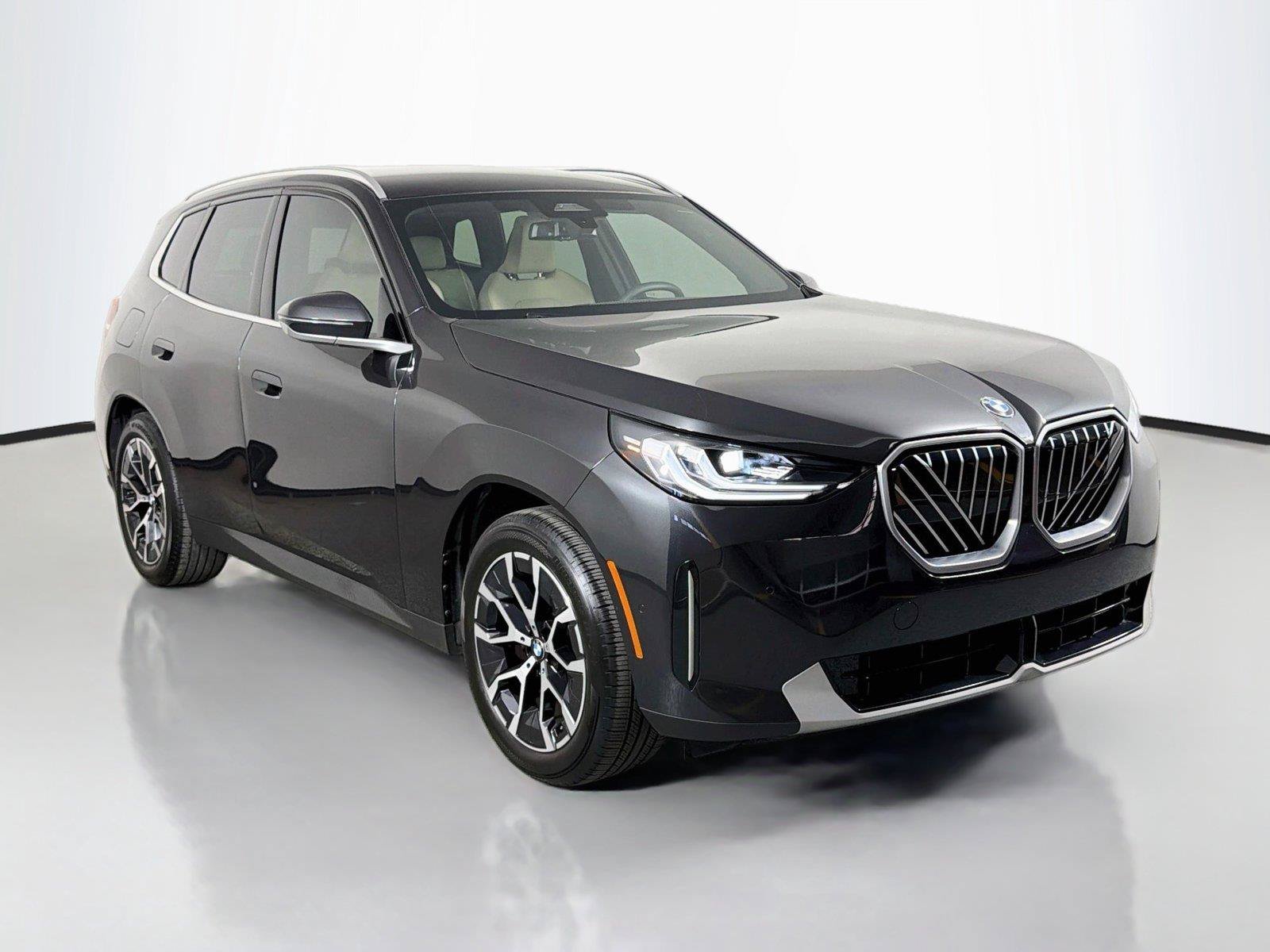 Used 2026 BMW X3 xDrive30i w/ Convenience Package AWD/4WD image 4
