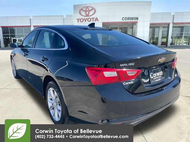 Used 2025 Chevrolet Malibu LT FWD image 3
