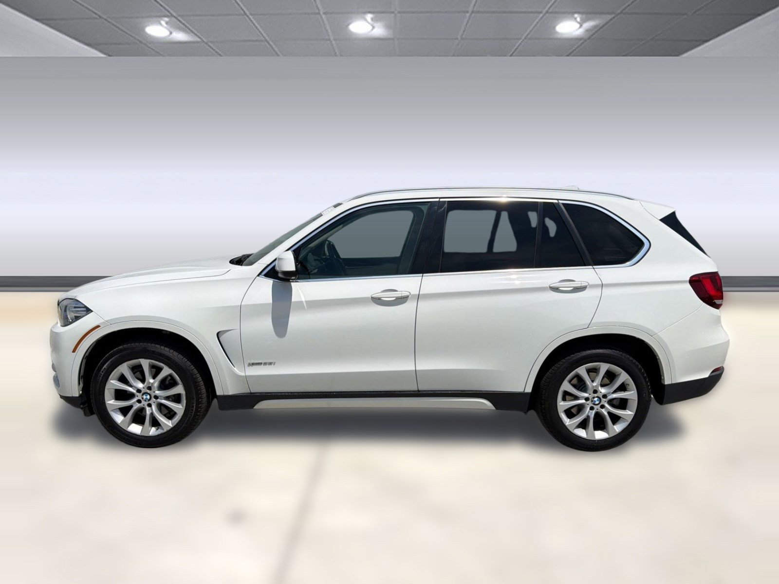 Used 2015 BMW X5 xDrive35i AWD/4WD image 2