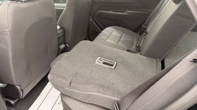 New 2027 Chevrolet Bolt LT w/ Comfort Package FWD image 40