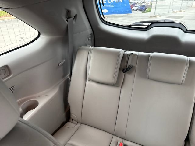 Used 2017 Toyota Highlander XLE AWD/4WD image 23