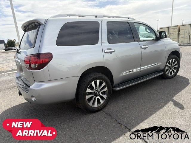 Used 2018 Toyota Sequoia Limited w/ Safety & Convenience Package AWD/4WD image 4