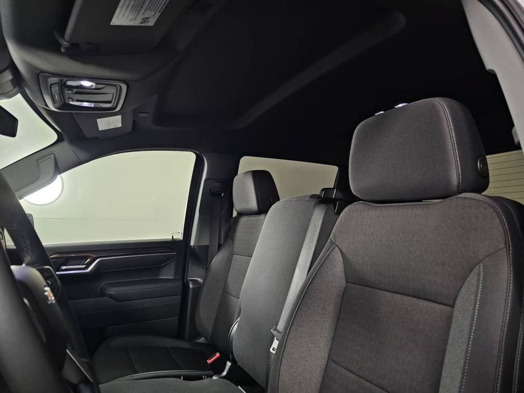 New 2025 Chevrolet Silverado 1500 LT w/ Z71 Off-Road Package AWD/4WD image 25