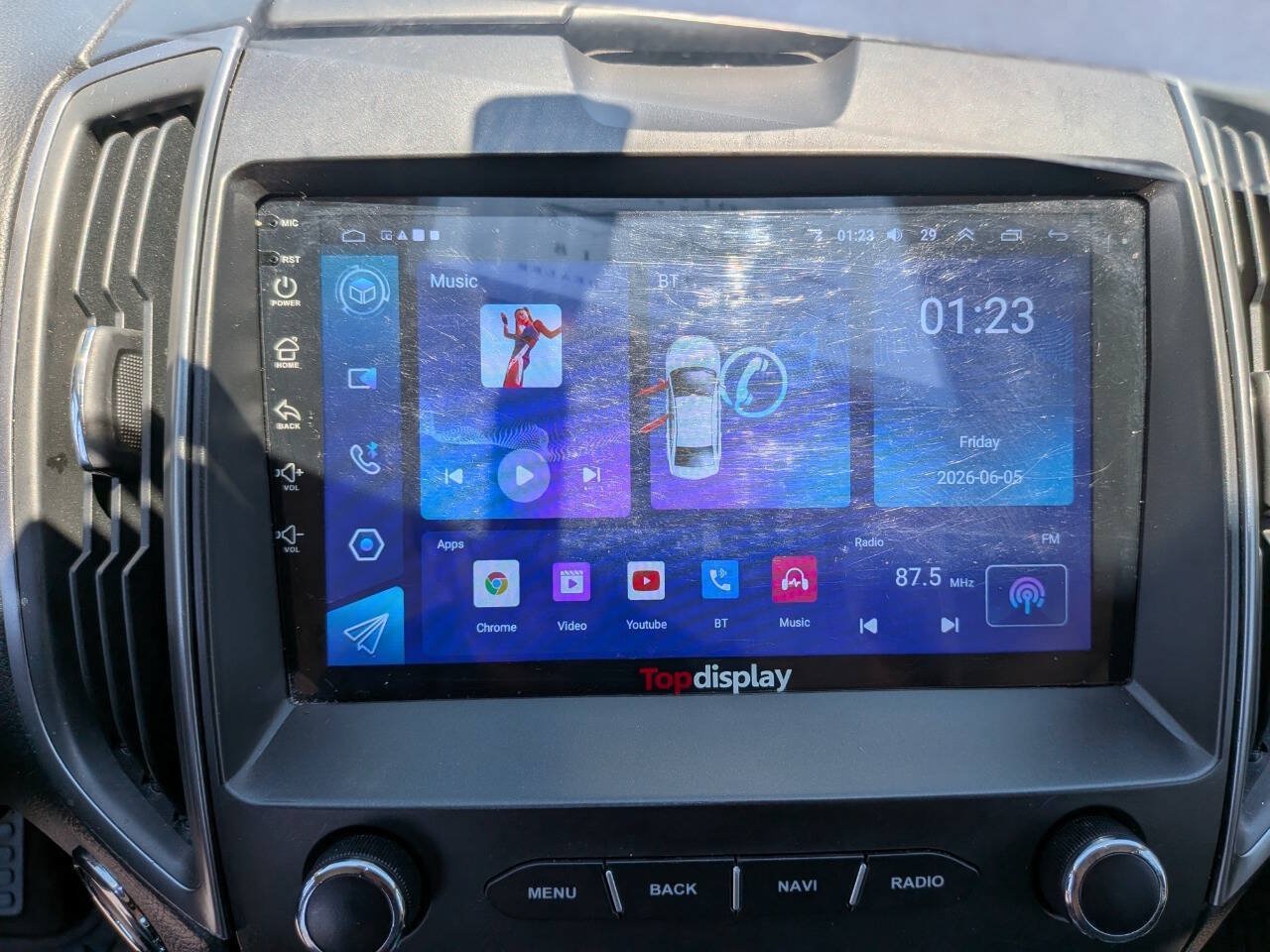 Used 2015 Ford Edge SE w/ Cargo Accessory Package FWD image 18