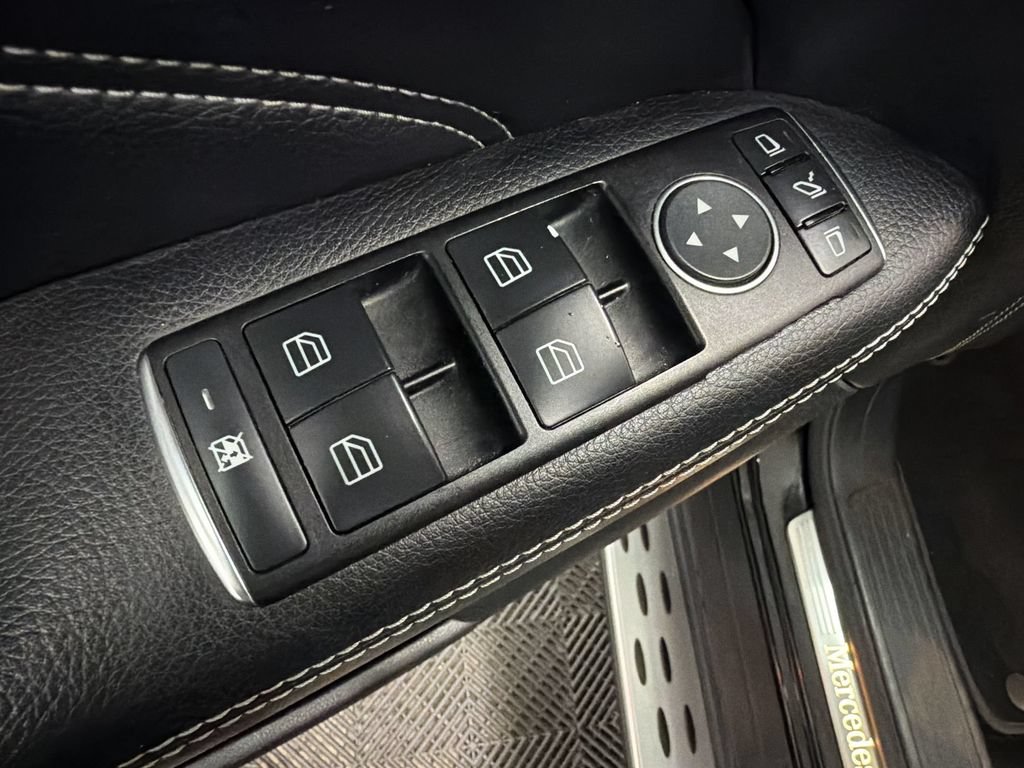Used 2013 Mercedes-Benz ML 550 4MATIC image 14
