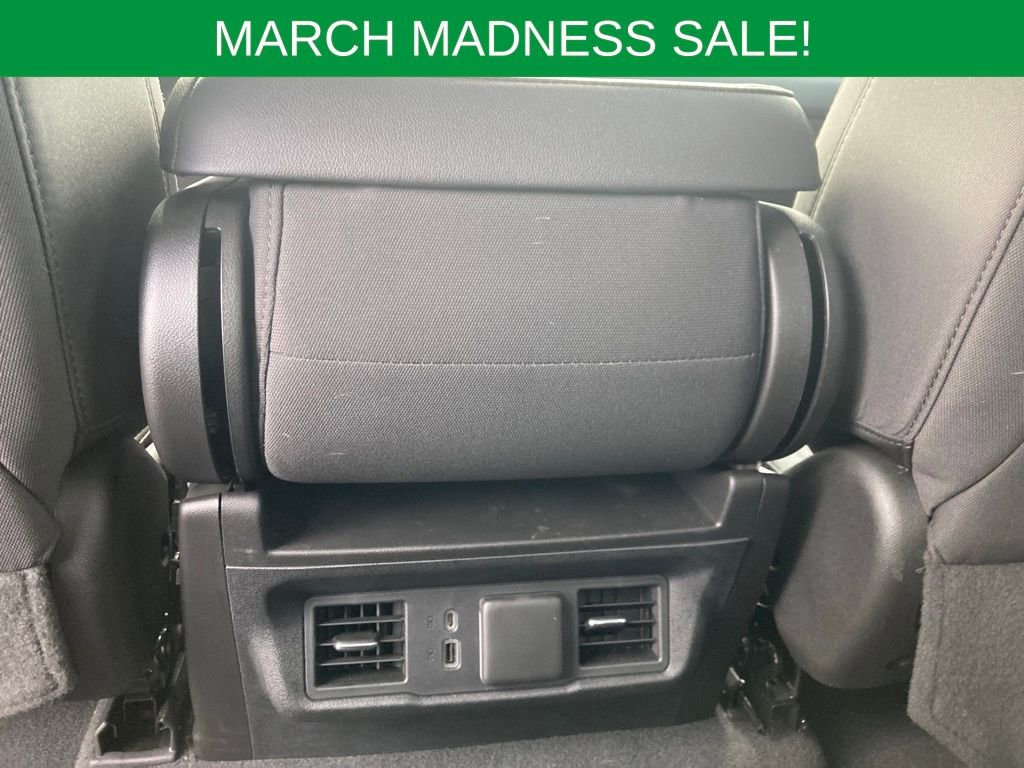 Used 2023 Chevrolet Silverado 1500 LT image 22