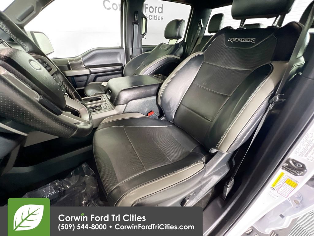 Used 2018 Ford F150 Raptor w/ Equipment Group 802A Luxury AWD/4WD image 25