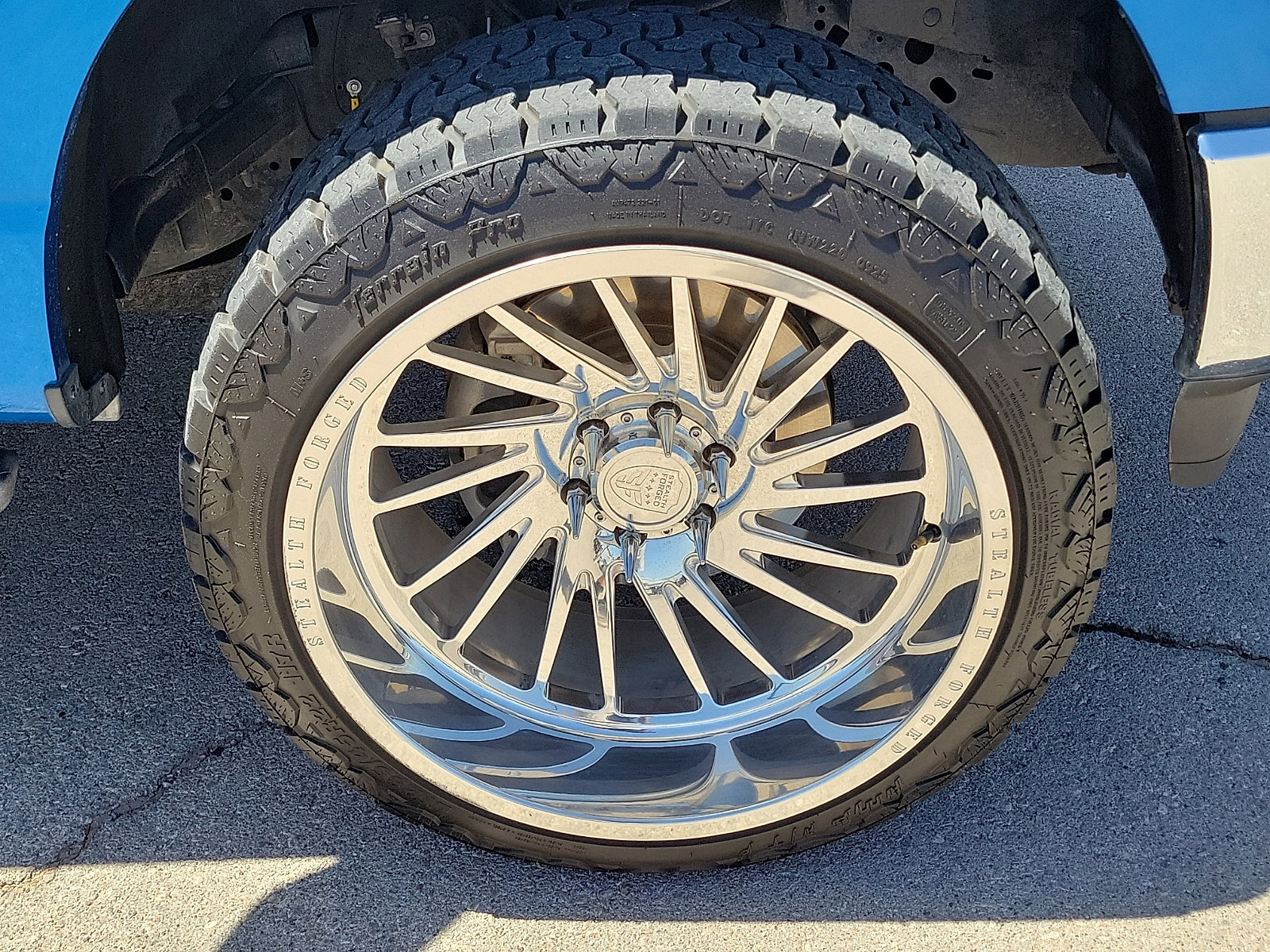 Used 2021 Ford F150 XLT w/ Equipment Group 302A High AWD/4WD image 7