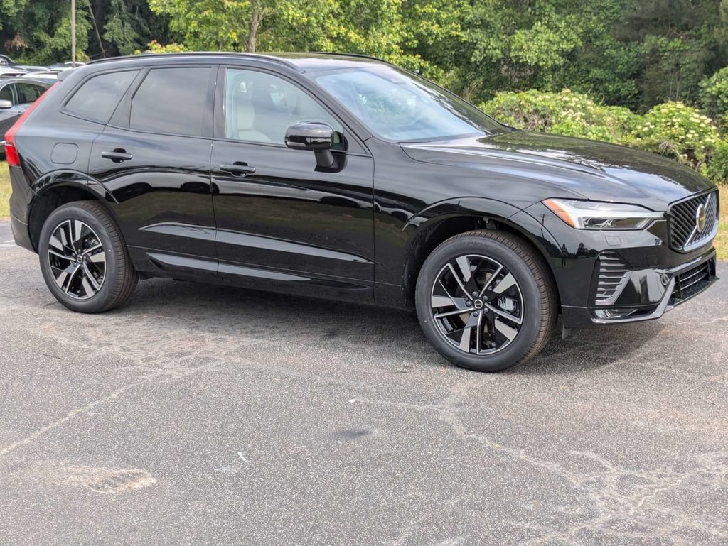 New 2026 Volvo XC60 B5 Core w/ Protection Package Premier AWD/4WD image 8