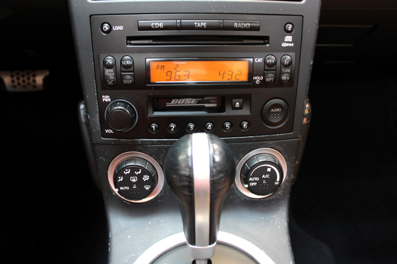 Used 2004 Nissan 350Z Touring image 37