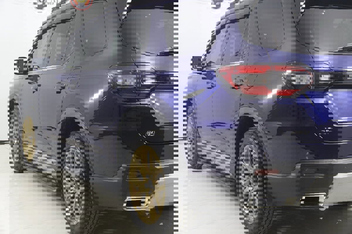 Used 2024 Honda Pilot Touring image 25