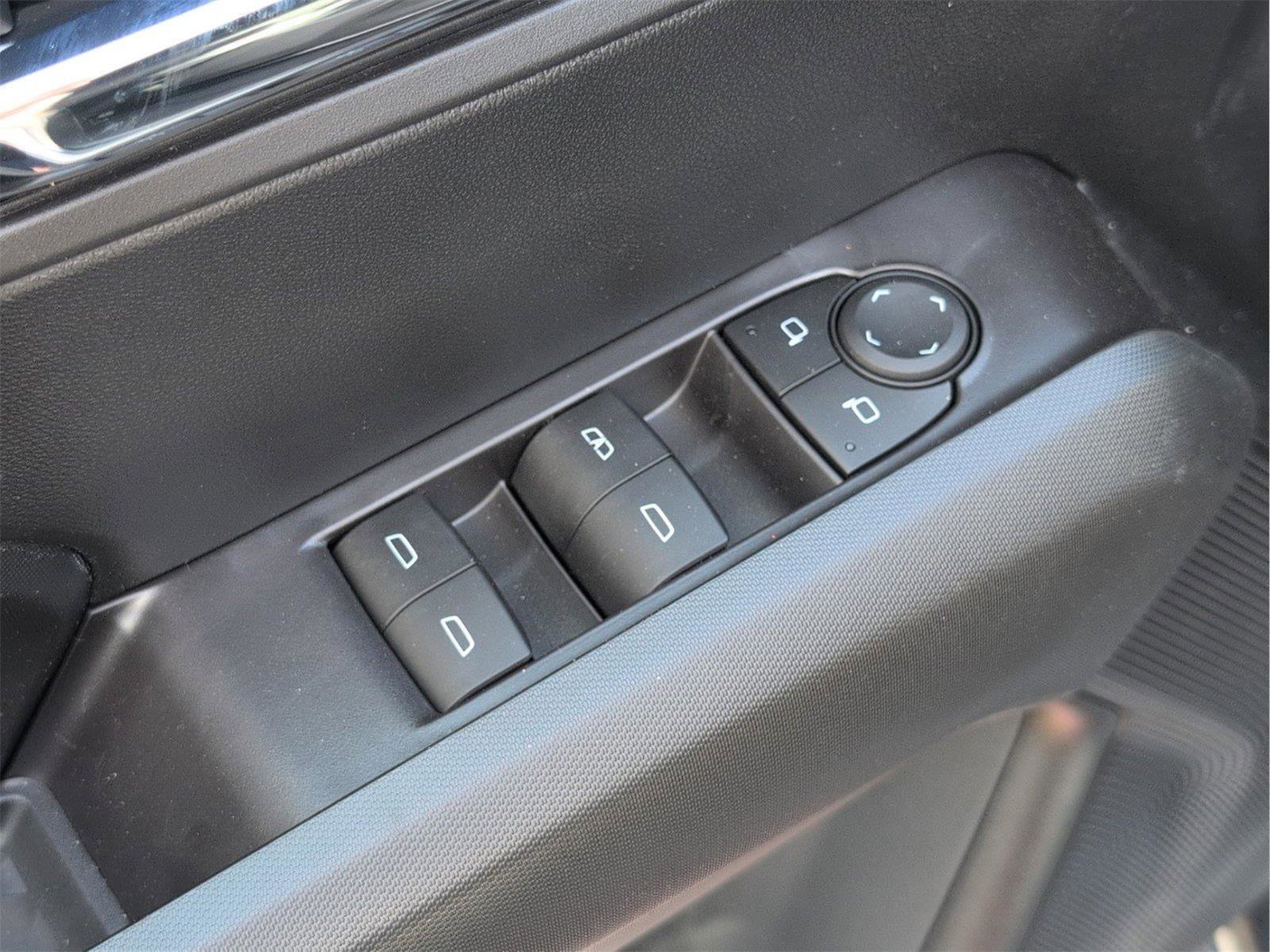 New 2026 GMC Canyon Elevation w/ Convenience Package image 29