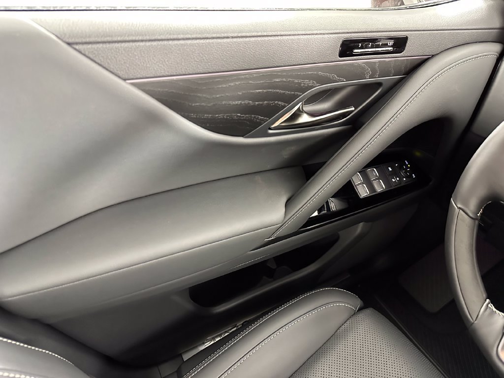New 2026 Lexus LX 600 4WD w/ Appearance Package image 34