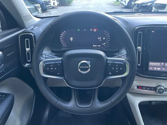 Certified 2024 Volvo XC40 B5 Ultimate w/ Protection Package Premier AWD/4WD image 19
