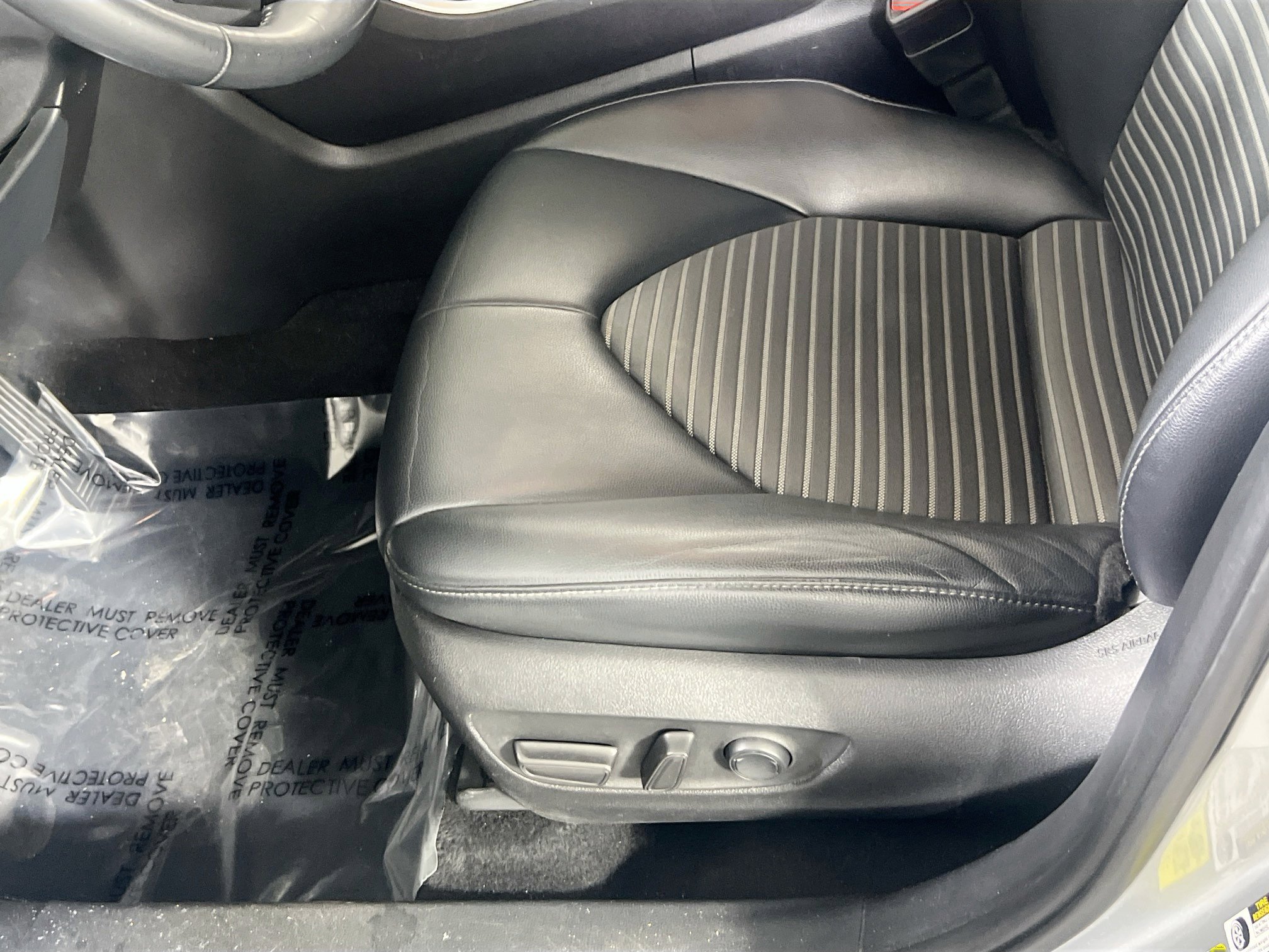 Used 2021 Toyota Highlander XSE image 18