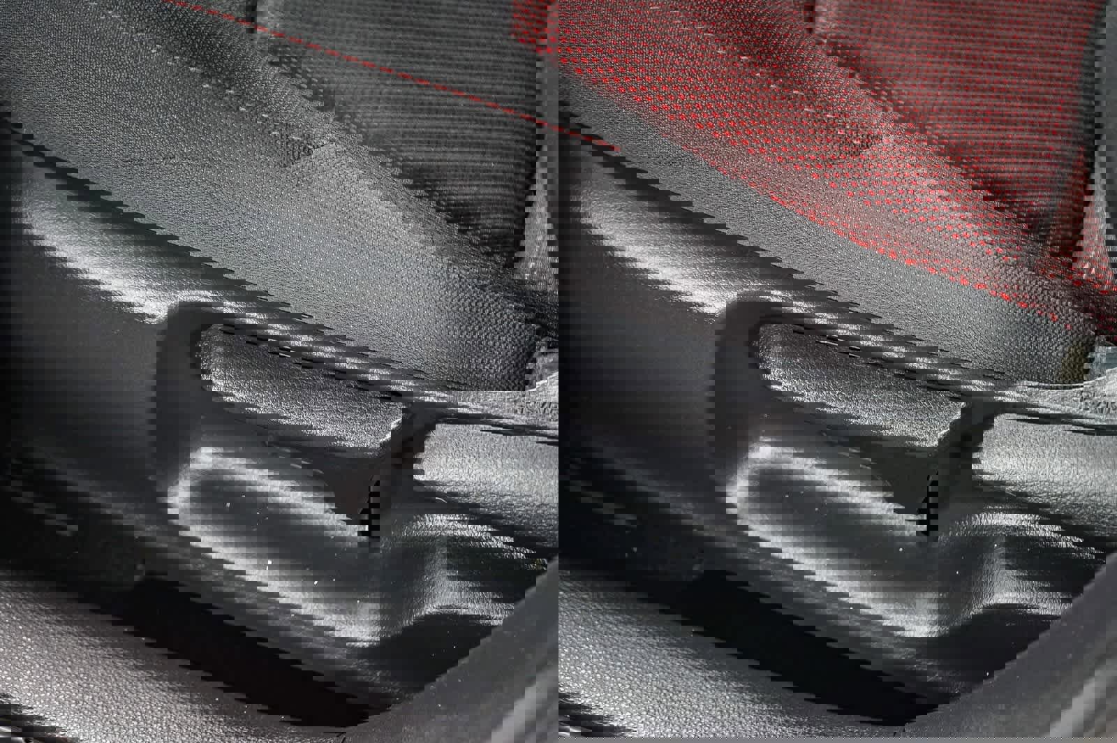 Certified 2025 Toyota Corolla SE image 21