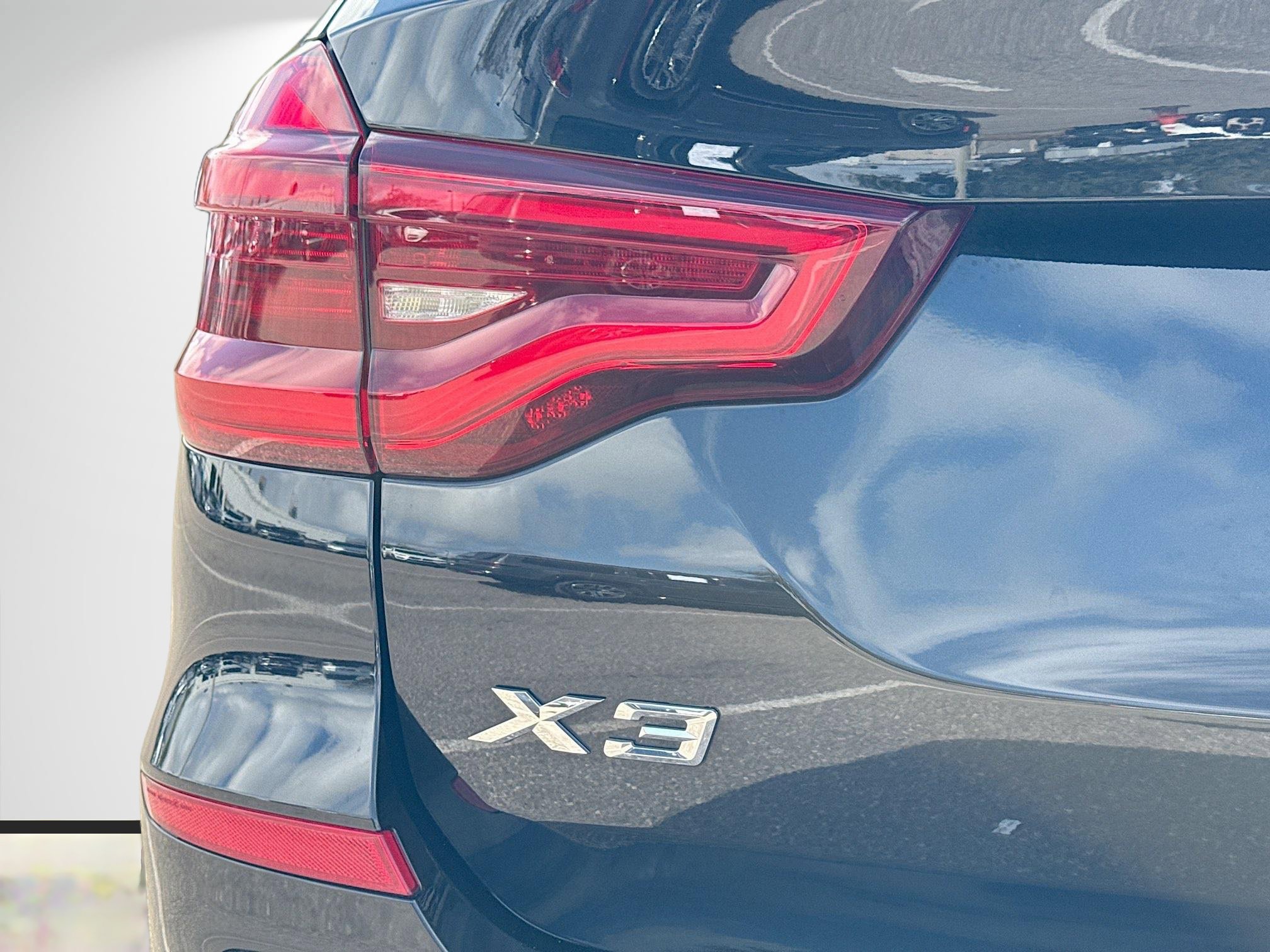 Used 2019 BMW X3 sDrive30i image 10