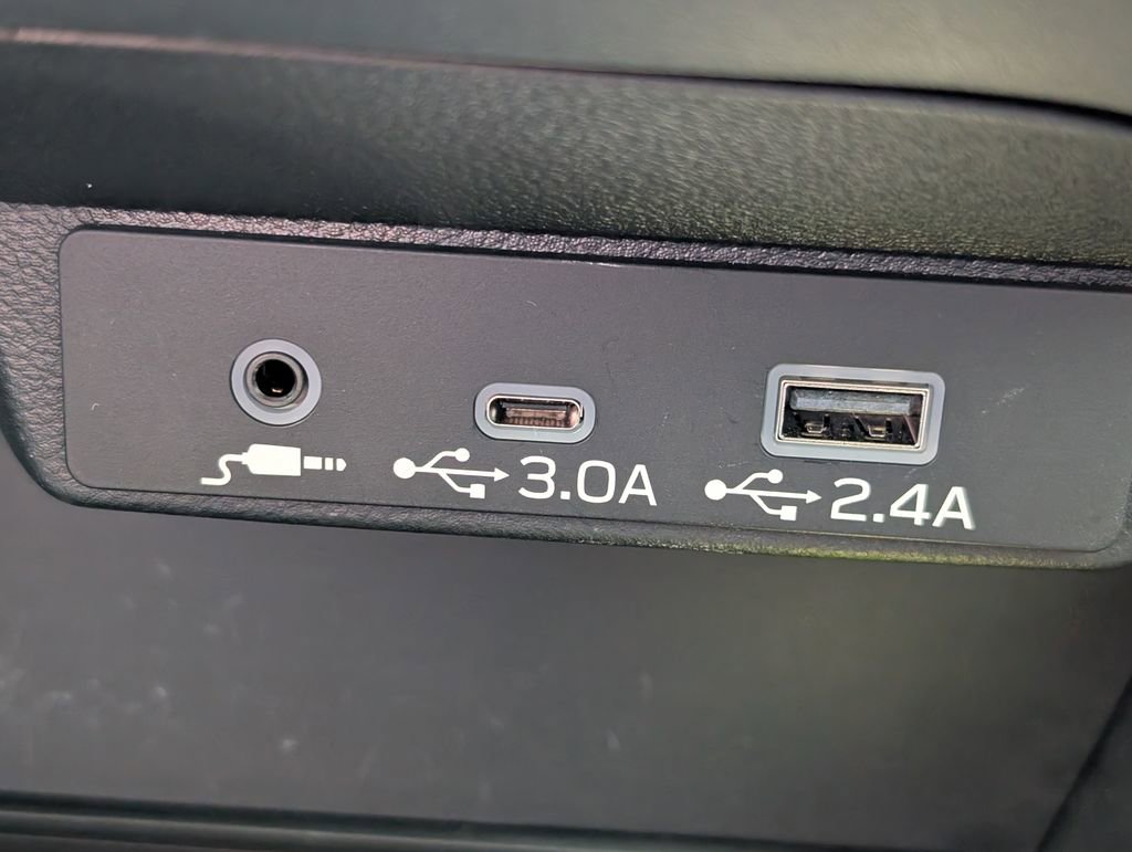 Used 2025 Subaru Forester Touring AWD/4WD image 36