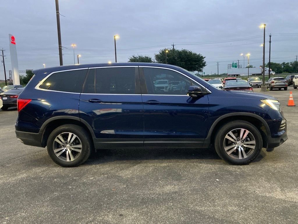 Used 2017 Honda Pilot EX-L image 3