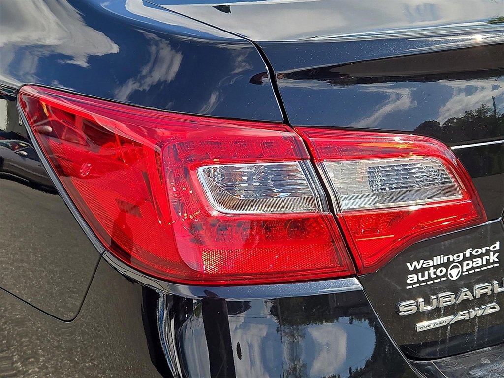 Used 2016 Subaru Legacy 3.6R Limited image 10