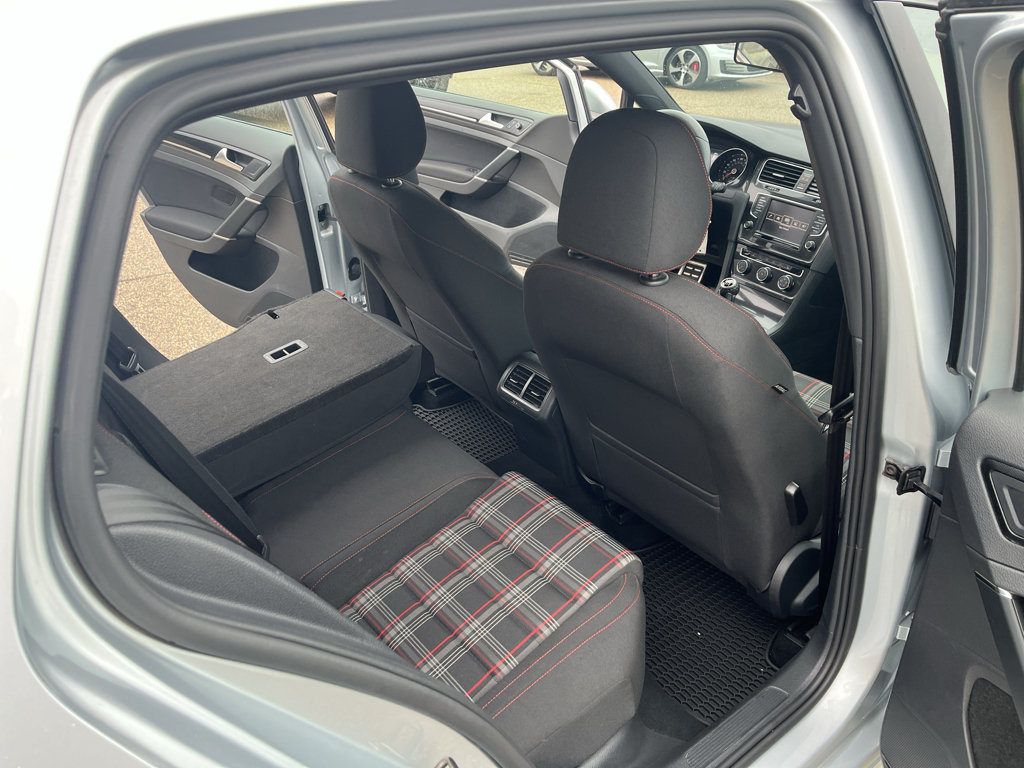 Used 2017 Volkswagen GTI S FWD image 33