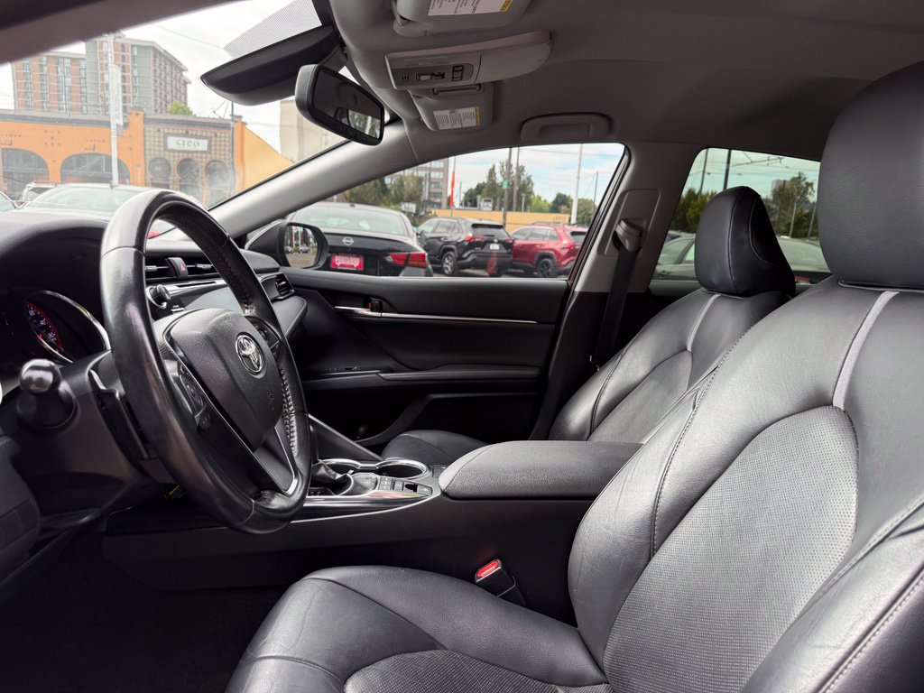 Used 2019 Toyota Camry XSE FWD image 12