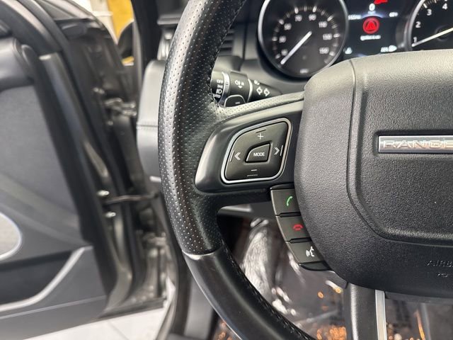 Used 2018 Land Rover Range Rover Evoque HSE Dynamic image 27