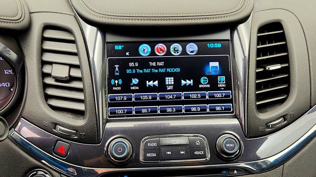 Used 2019 Chevrolet Impala Premier FWD image 14