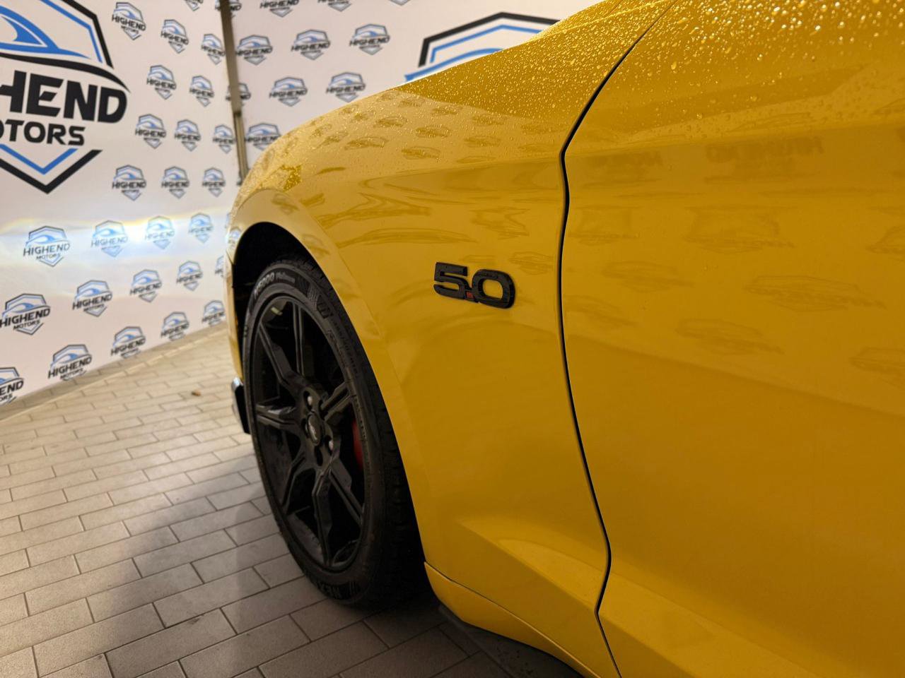 Used 2018 Ford Mustang GT w/ Black Accent Pkg image 31